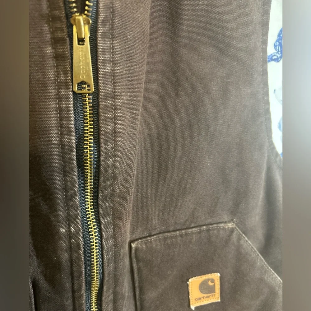 *SOLD*Carhartt Work Vest(SOLD)
NOT FOR SALE/ALL OFFERS WILL B DECLINED! - Picture 2 of 8